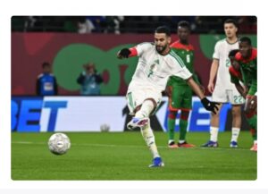 بأقدام محرز.. “محاربو الصحراء” يروضون خيول بوركينا فاسو ويعززون صدارتهم في كان 2025