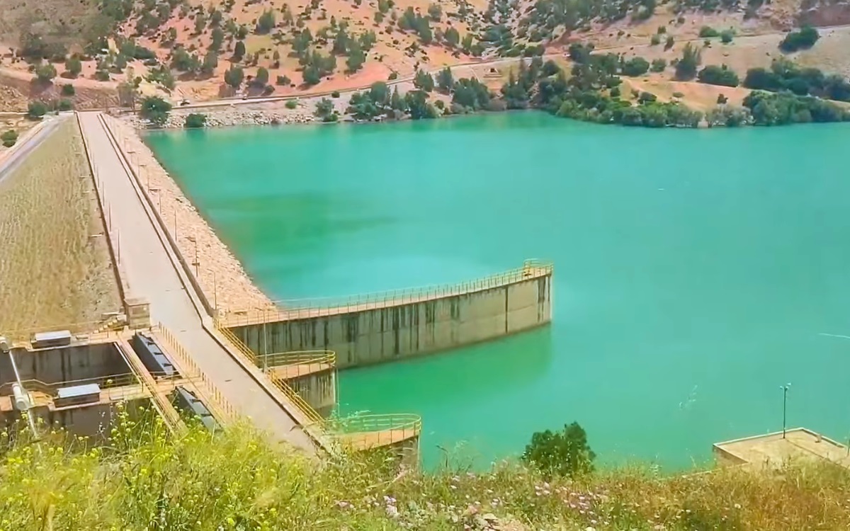 الأمطار تُنعش سدود المغرب: ارتفاع الواردات المائية وتحسن نسب الملء خلال 24 ساعة 