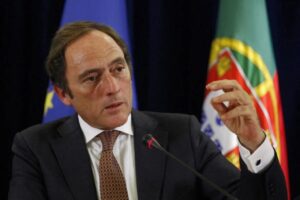 وزير خارجية البرتغال السابق: المغرب يعزز مكانته الإفريقية ويفرض مبادرة الحكم الذاتي كحل وحيد للنزاع