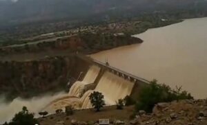 تارودانت: إطلاق مياه سد أولوز بعد امتلائه بنسبة 100%