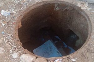 نجاة طفل صغير من موت محقق بعد سقوطه في بالوعة مفتوحة بأيت ملول