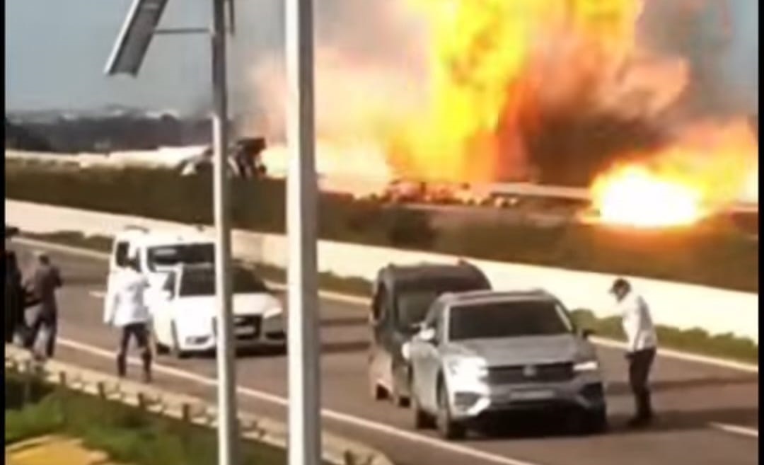 انفجار شاحنة “بوطا غاز” يستنفر السلطات في طريق الدار البيضاء – حد السوالم