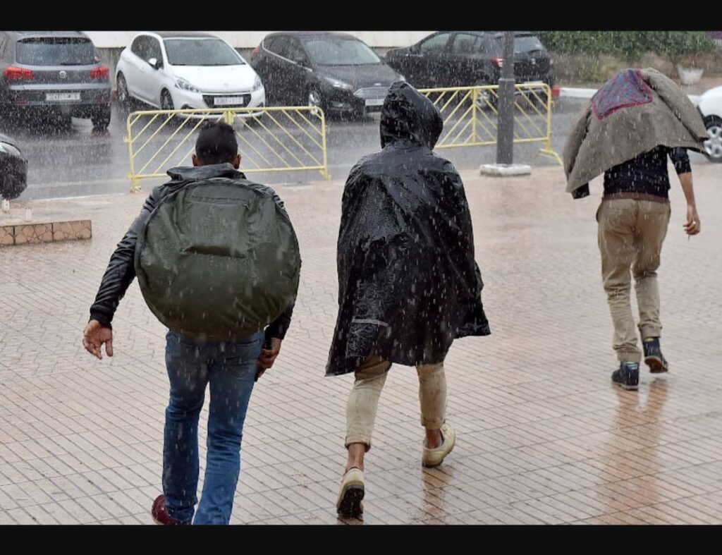 تعليق الدراسة بإنزكان غداً الإثنين بجميع المؤسسات التعليمية بسبب “النشرة الإنذارية”