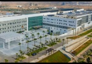 الطريق السريع الحضري أمام المستشفى الجامعي بأكادير: تنمية عمرانية بلا سلامة طرقية؟