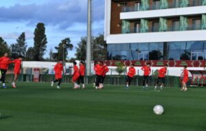 بلمسات تكتيكية حاسمة.. المنتخب الوطني يرفع درجة الاستنفار لمواجهة الكاميرون في “كان 2026”