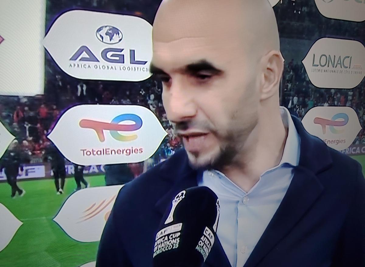 الركراكي بعد إسقاط الكاميرون: "دخلنا التاريخ بإنهاء عقدة الـ20 عاماً والقادم أعظم"