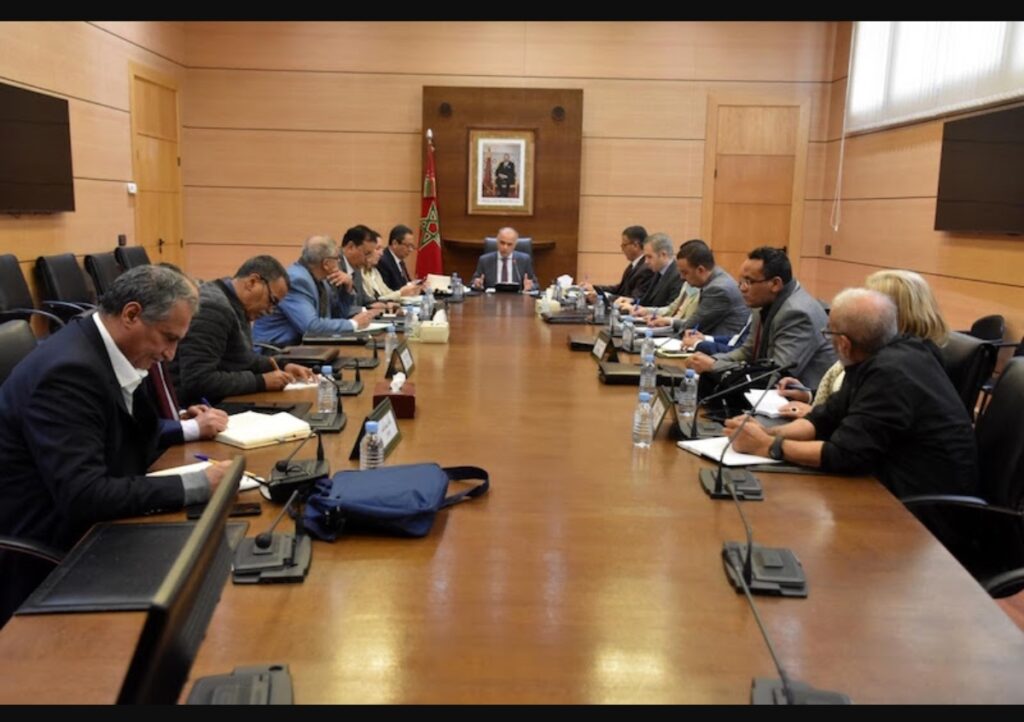 قطاع التعليم على صفيح ساخن: النقابات تقلب الطاولة على الوزارة وتعلن القطيعة