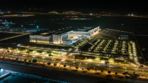 إغلاق مرابد المستشفى الجامعي بأكادير يفاقم معاناة المرضى وأسرهم