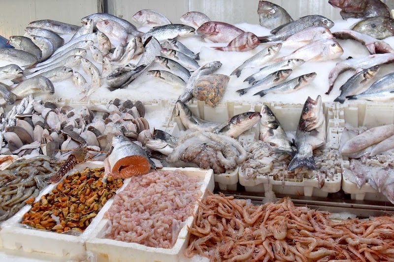 موجة غلاء في أكادير: هل سيصمد المستهلك أمام أسعار السمك المرتفعة خلال رمضان