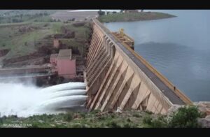 زلزال مائي: سد “وادي المخازن” في عين العاصفة… شبح أل 140%، والقدر الذي وضع “القصر الكبير” تحت الاختبار والاستنفار