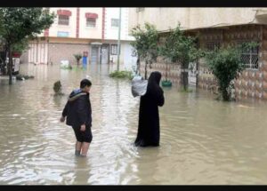 القصر الكبير في قلب العاصفة: سيول “وادي المخازن” تعزل المدينة وتُنذر بوقوع كارثة إنسانية