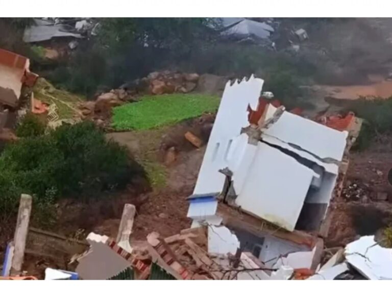 حقوقيون وبرلمانيون يطالبون بتوسيع لائحة “المناطق المنكوبة” جراء الفيضانات