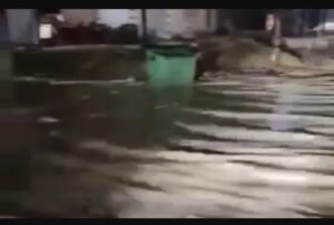 تساقطات غزيرة تضع تازة وضواحيها في مواجهة السيول، والسلطات ترفع حالة التأهب إلى أقصاها