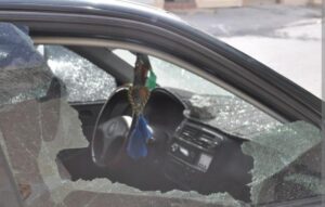 عناصر الأمن تكشف ملابسات تخريب سيارات مركونة بالشارع العام