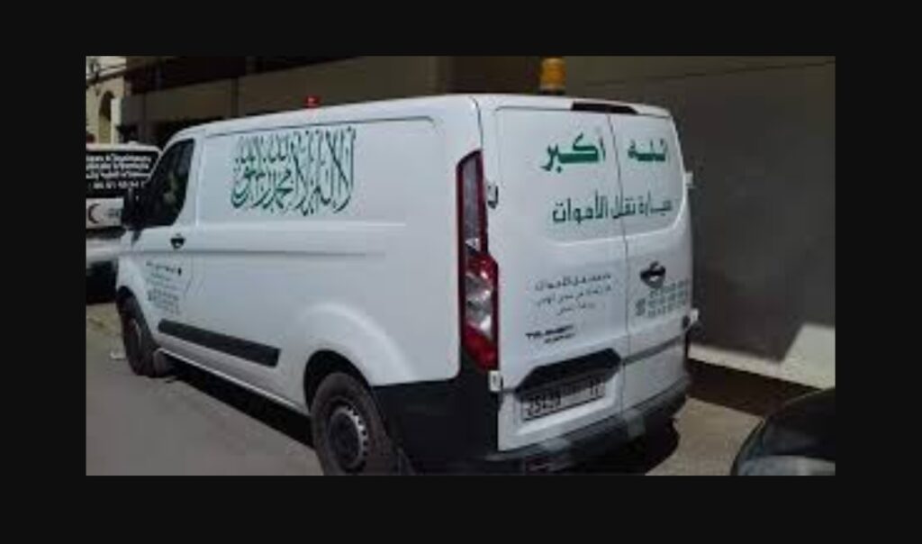 قرار تكميلي يعيد العبارات الدينية إلى سيارات نقل الأموات