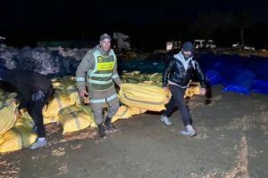 إجلاء 48 ألف شخص من مدينة القصر الكبير، والسلطات تهيئ فضاءات جديدة للإيواء