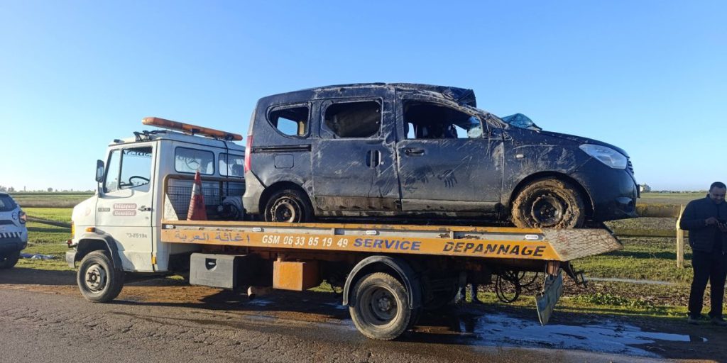 حفرة “قاتلة” ترسل سائقا في وضع حرج إلى المستشفى