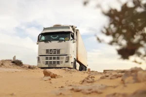 تدخل دبلوماسي ينهي أزمة الشاحنات المحتجزة في غينيا كوناكري