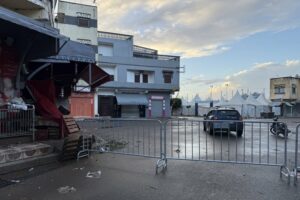 ليلة إنذار بالقصر الكبير: إخلاء أحياء إضافية واستنفار بسبب خطر الفيضانات