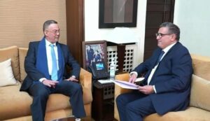 مستخدمون دون أجور لستة أشهر يطرقون باب أخنوش وفوزي لقجع