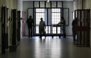 هروب مغربي من سجن إيطالي يثير استنفارا واسعا