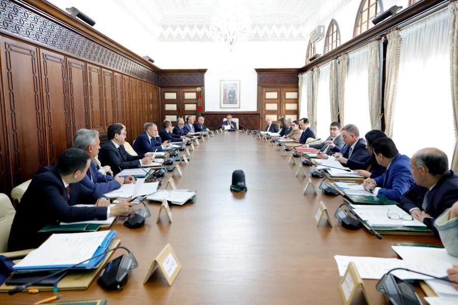 مجلس الحكومة يصادق على مراسيم صحية واتفاق مع الاتحاد الأوروبي وتعيينات جديدة.. التفاصيل