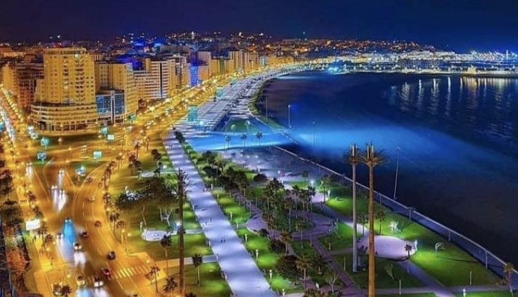 ليلة ساخنة بكورنيش طنجة.. “فرقة الصقور” تشل حركة عصابة الدراجات النارية بعد مواجهة بالسلاح الأبيض