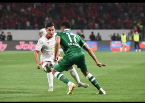 الرجاء الرياضي يعود بفوز ثمين من قلب أكادير في قمة كروية احتضنها ملعب أدرار