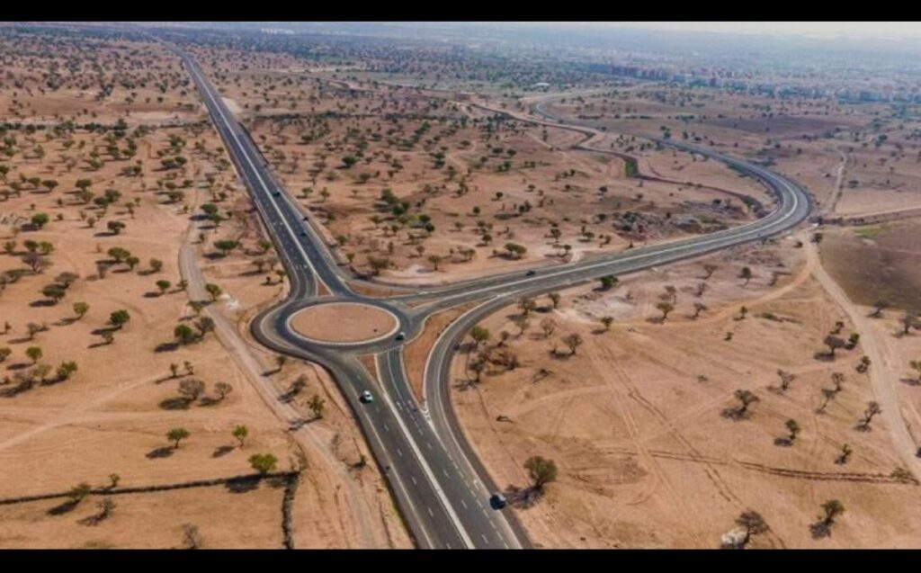 إعادة إطلاق مشروع الطريق المداري الشمالي الشرقي لأكادير في اتجاه تغازوت