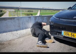 سماء القدس تشتعل.. مسيرات إيرانية تضرب حيفا ونتنياهو يتحدى “توقعات” ترمب