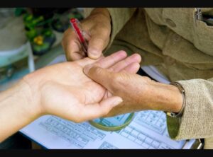 سقوط شبكة للنصب بطريقة “السماوي” بعد النصب على أكثر من 40 ضحية