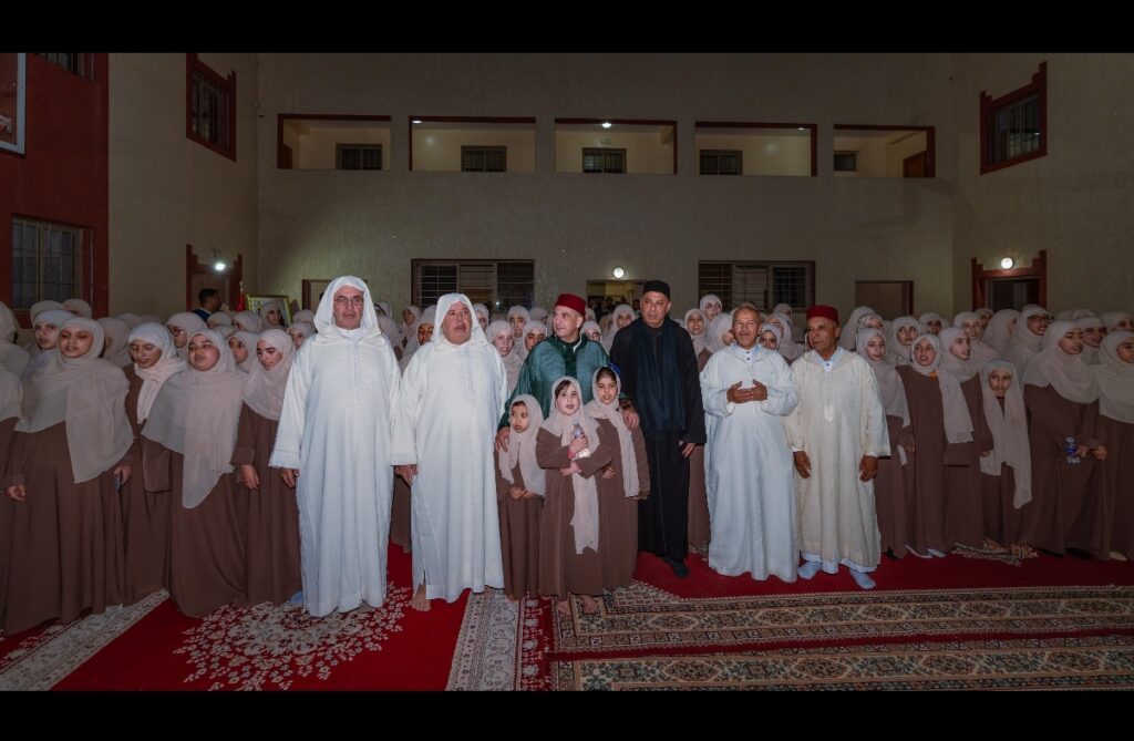 سعيد أمزازي يختم جولته بـ “إمسوان” بمشاركة طالبات زاوية تيليلت إفطاراً رمضانياً بطعم الروحانية