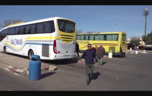 ضعف الإقبال على السفر يربك مهنيي النقل الطرقي قبيل عيد الفطر