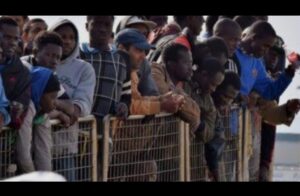 اللعبة انتهت… وبقي اللاعب عالقاً في الملعب: حين تحوّلت الورقة إلى ورطة، من يدفع ثمن 240 ألف إنسان؟”