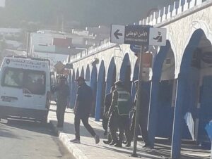 سلطات سيدي إفني تضرب بيد من حديد وتنهي “إنزالاً مفاجئاً” لمهاجرين من جنوب الصحراء