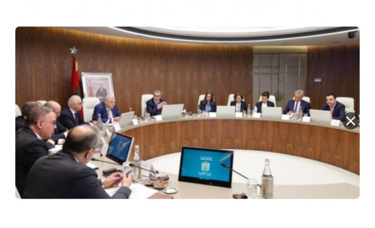 حكومة أخنوش تستنفر لمواجهة “أزمة الشرق الأوسط”: قرارات حاسمة لدعم أسعار الغاز والكهرباء والنقل