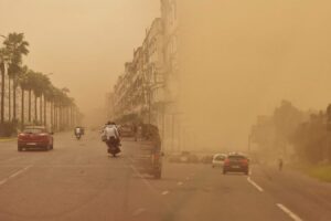 نشرة إنذارية تهم سوس ماسة.. رياح قوية وغبار مرتقبان الاثنين بأكادير وإنزكان واشتوكة وتيزنيت وتارودانت