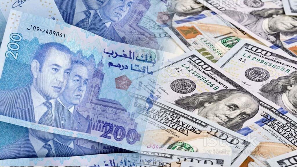 الدرهم يحافظ على استقراره أمام الأورو ويتراجع قليلا مقابل الدولار