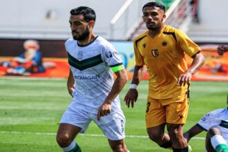 خيبة جديدة للدشيرة.. اتحاد تواركة يخطف الفوز في آخر الأنفاس