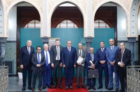 أخنوش يلتقي ممثلي المحامين ويمهد لإحالة قانون المهنة على البرلمان