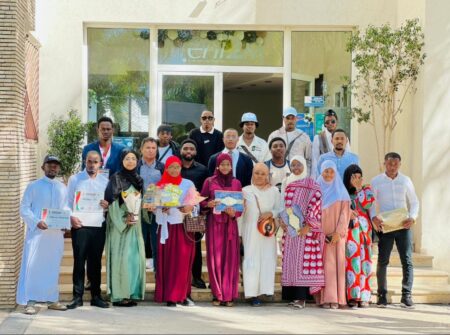 أكادير تحتفي بأول خريجتين في الطب والصيدلة من جزر القمر وتمنحهما صفة سفيرتين للمهرجان الإفريقي