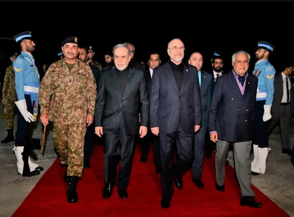 مفاوضات إسلام آباد المرتقبة: هل تنجح باكستان في نزع فتيل الانفجار بين واشنطن وطهران؟