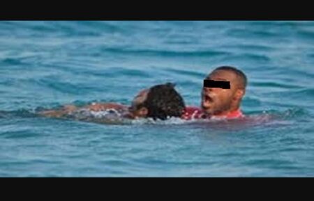 فاجعة تتربص بمصطافي أكادير.. تدخل بطولي ينقذ شابين وشابة من "مخالب" المحيط