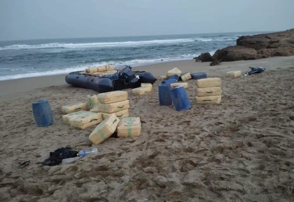 اشتوكة آيت باها: إحباط عملية كبرى لتهريب أطنان من المخدرات بشاطئ سيدي بو الفضايل