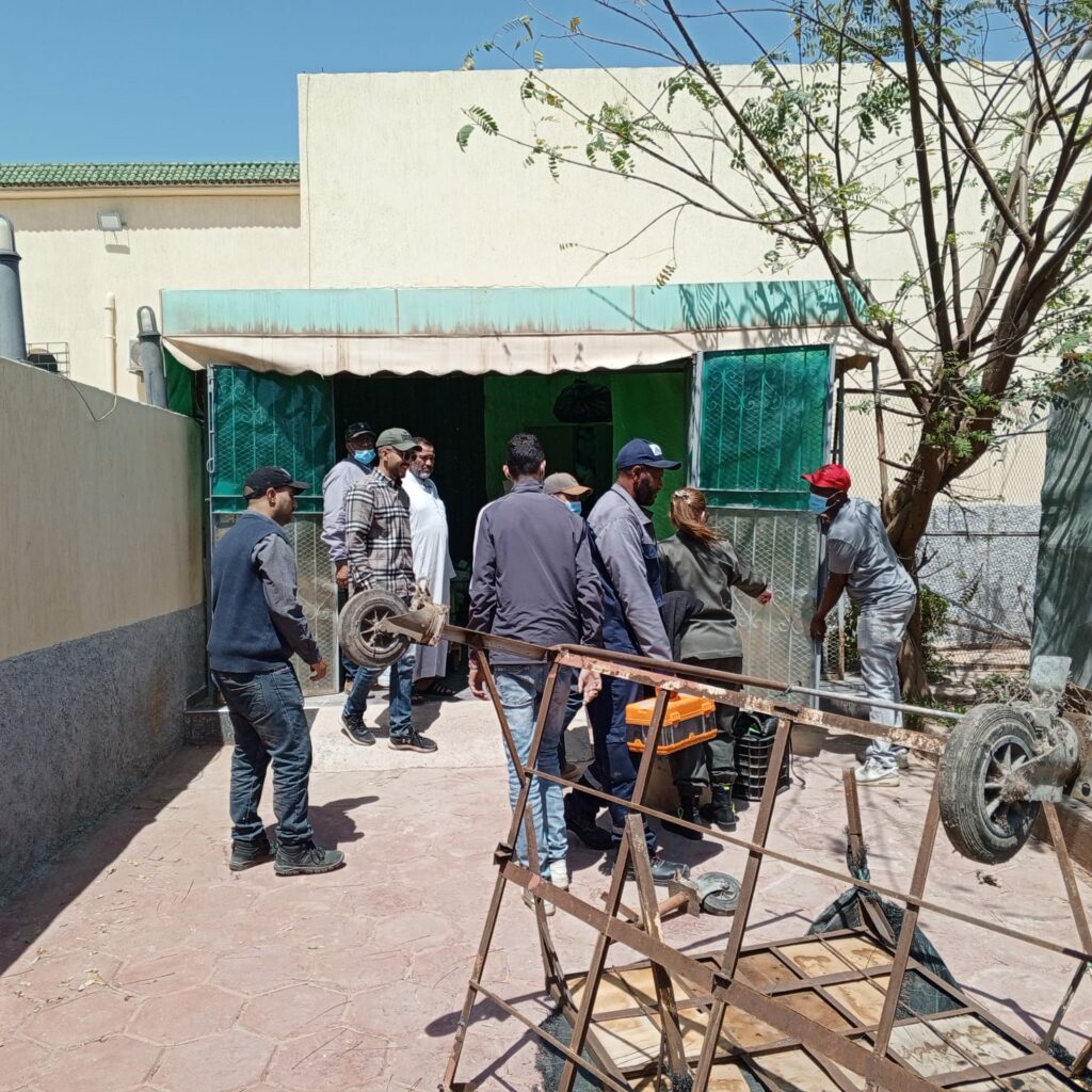 قائدة الملحقة الإدارية الخامسة تقود حملة ميدانية واسعة لتحرير الملك العمومي بأكادير (صور)