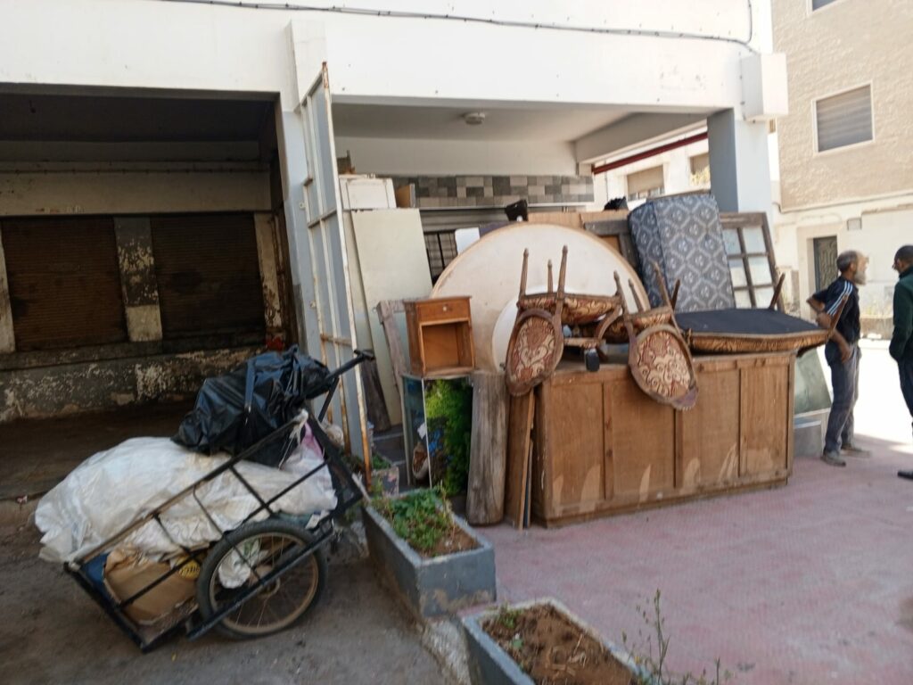 قائدة الملحقة الإدارية الخامسة تقود حملة ميدانية واسعة لتحرير الملك العمومي بأكادير (صور)