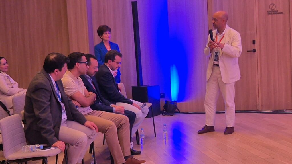 أكادير تحتضن مؤتمر AUS.. ثورة الجينوم والذكاء الاصطناعي تغيّر علاج سرطان البروستاتا بالمغرب (+ فيديو وصور) أكادير تحتضن مؤتمر AUS.. ثورة الجينوم والذكاء الاصطناعي تغيّر علاج سرطان البروستاتا بالمغرب (+ فيديو وصور)