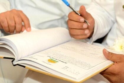 عودة العدول إلى العمل تشعل الجدل.. انقسام واضح بعد تعليق الإضراب