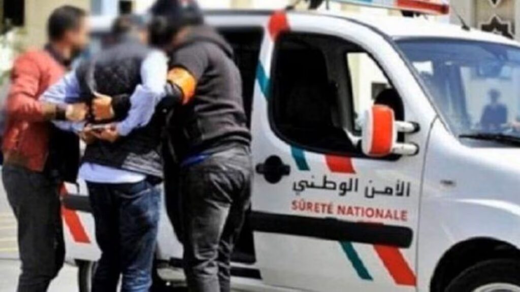 مداهمة أمنية بضواحي أولاد برحيل.. حجز مخدرات وأسلحة والبحث جار عن “بوعجاجة”