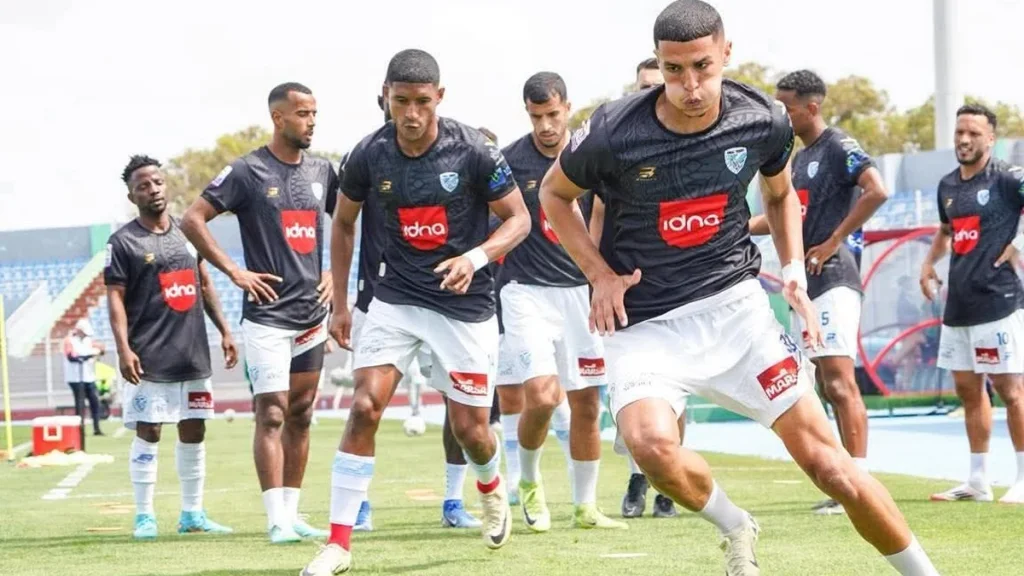 لاعبي أمل تيزنيت في الحصة التدريبية الاخيرة
